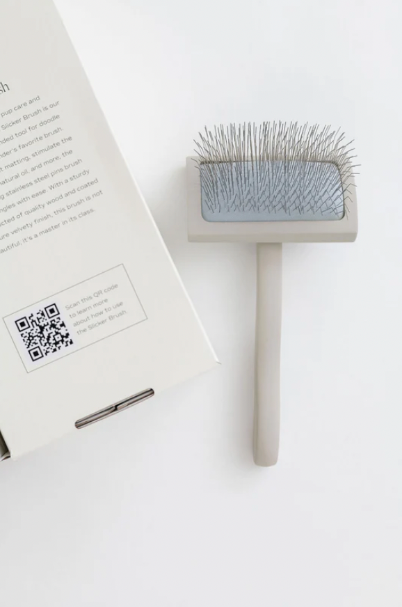 Everyday Slicker Brush